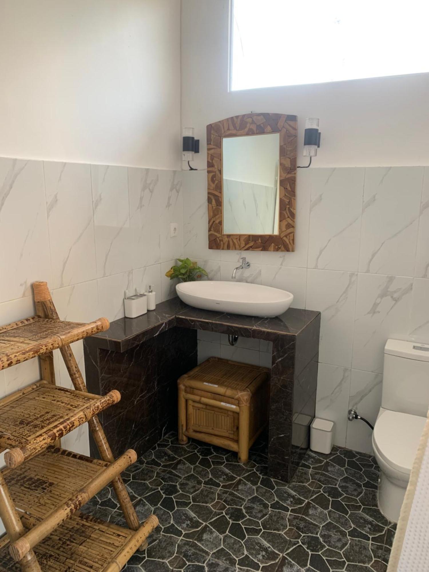 Gili Davidoff Upstairs Budget And Deluxe 吉利特拉旺安 外观 照片